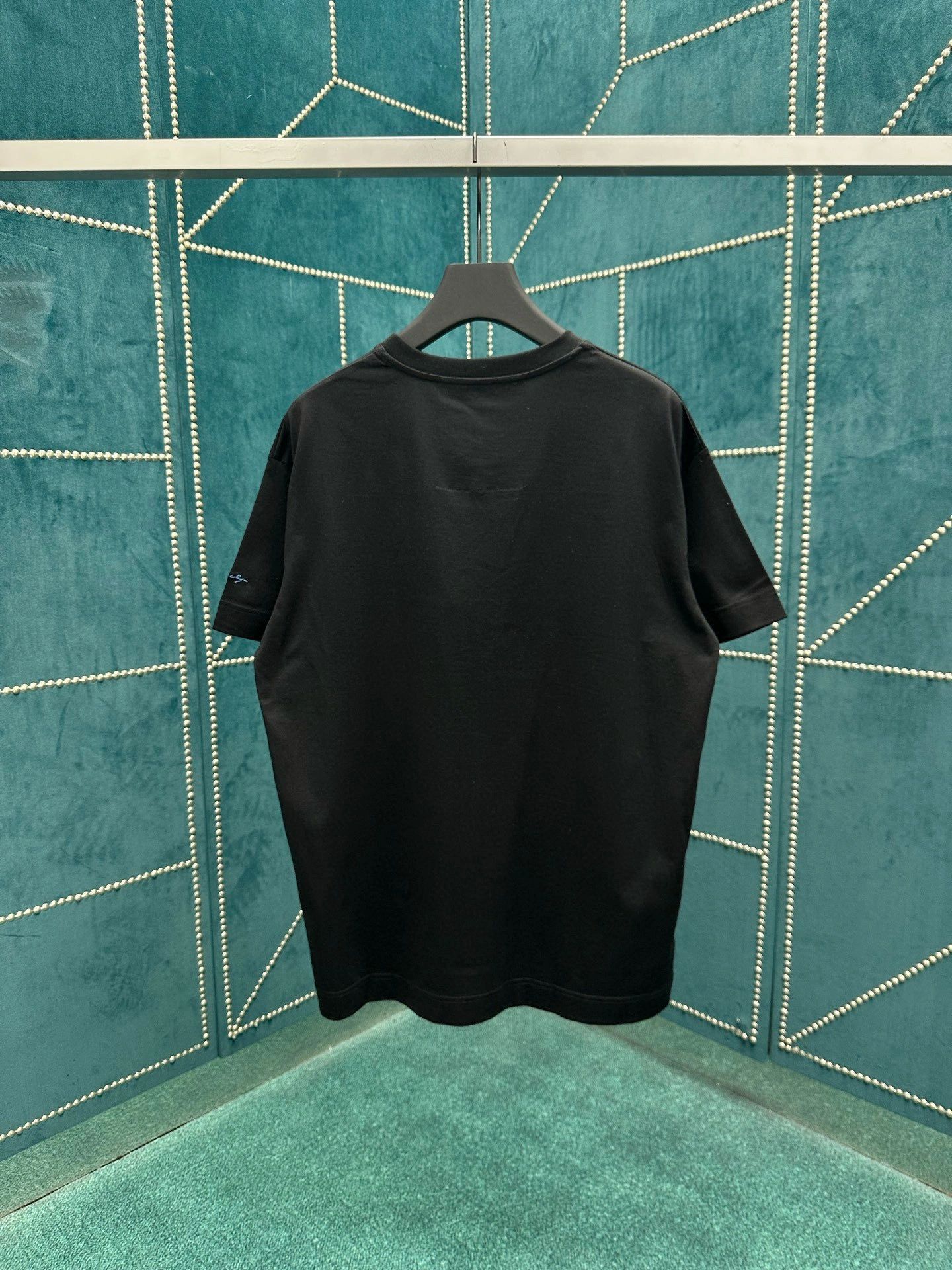 wg.luxury- 6iv593hy oversized 2Colour item:E-F000H2525-2